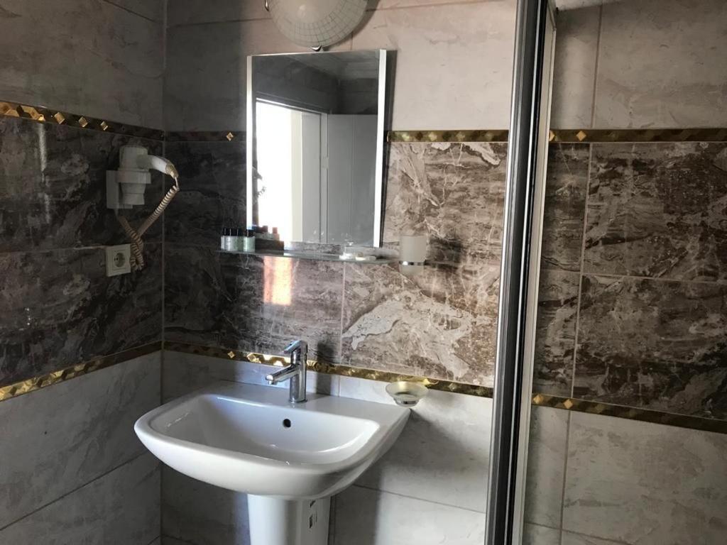 Emin Konak Hotel Стамбул Экстерьер фото